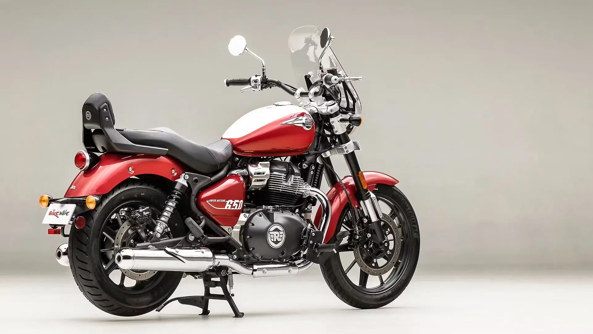 Royal Enfield Super Meteor 650