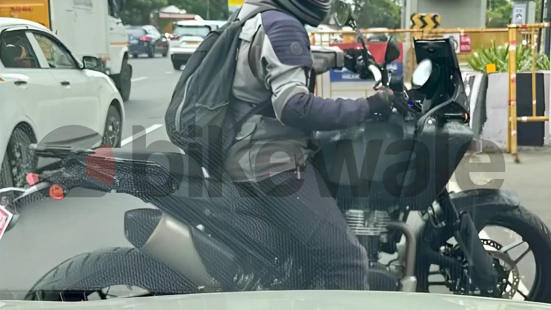 Royal Enfield Himalayan 750