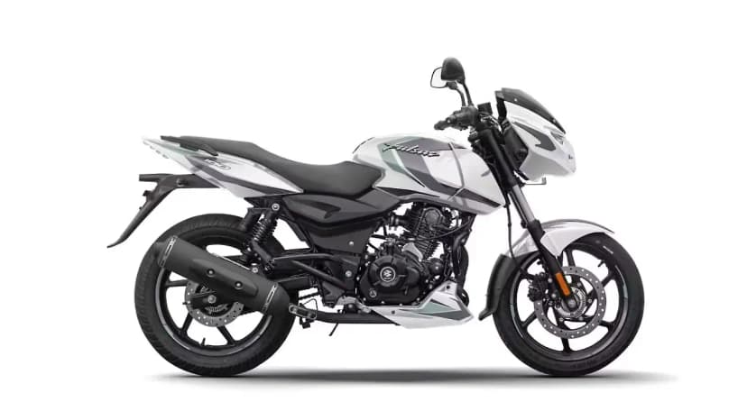 Bajaj Pulsar 180 in White