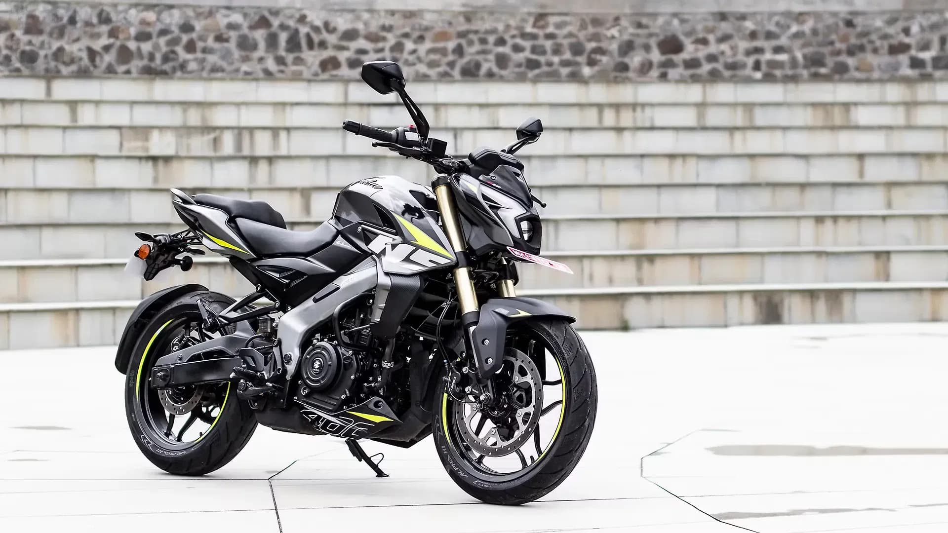 Bajaj Pulsar NS400Z Right Front Three Quarter