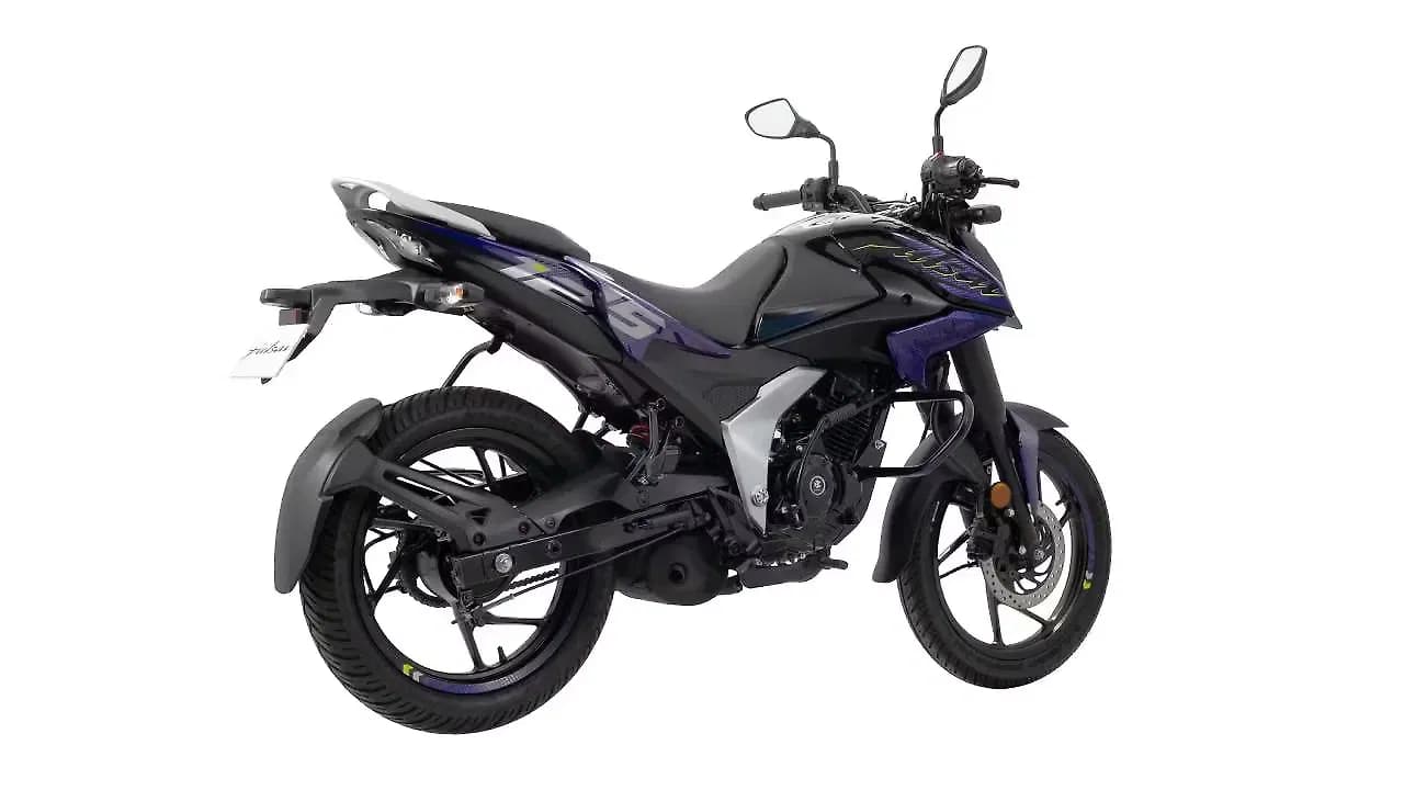 Bajaj Pulsar N125 Right Rear Three Quarter