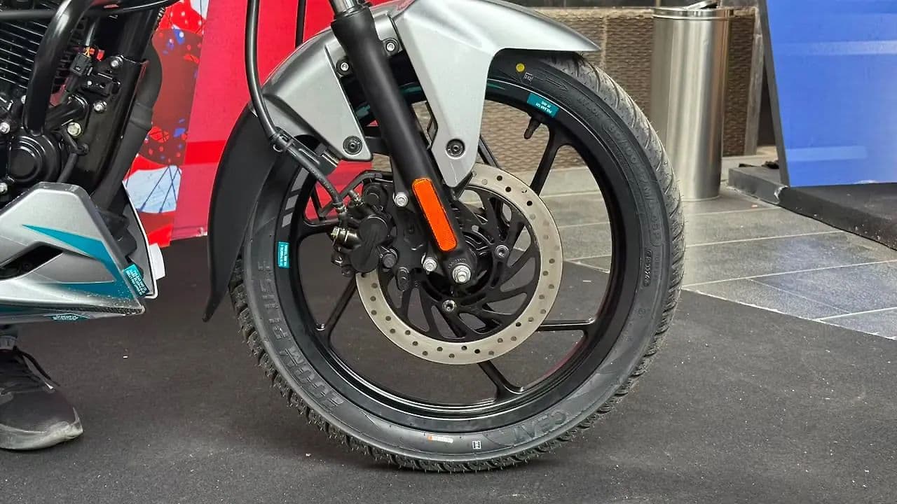 Bajaj Pulsar 125 2026 Front Wheel