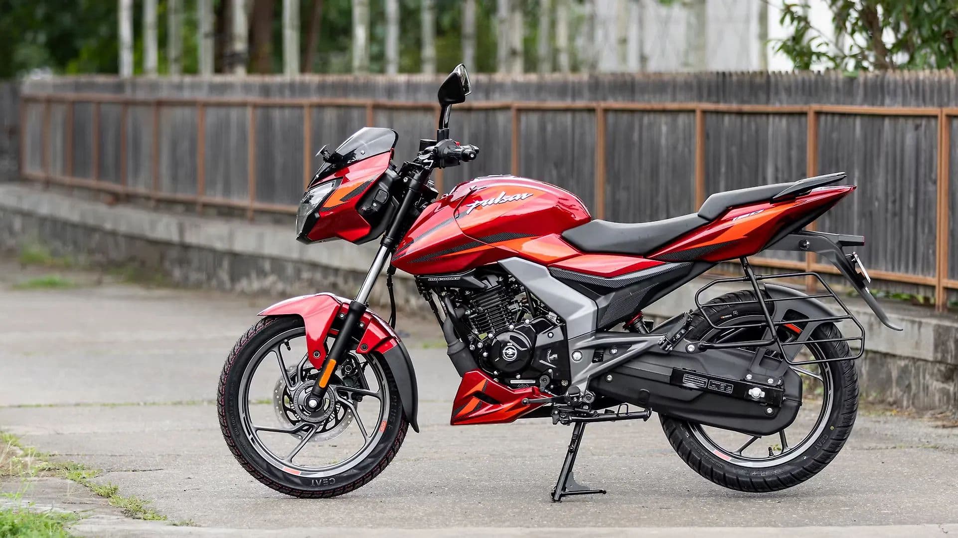 Bajaj Pulsar 150 [2026] Left Side View