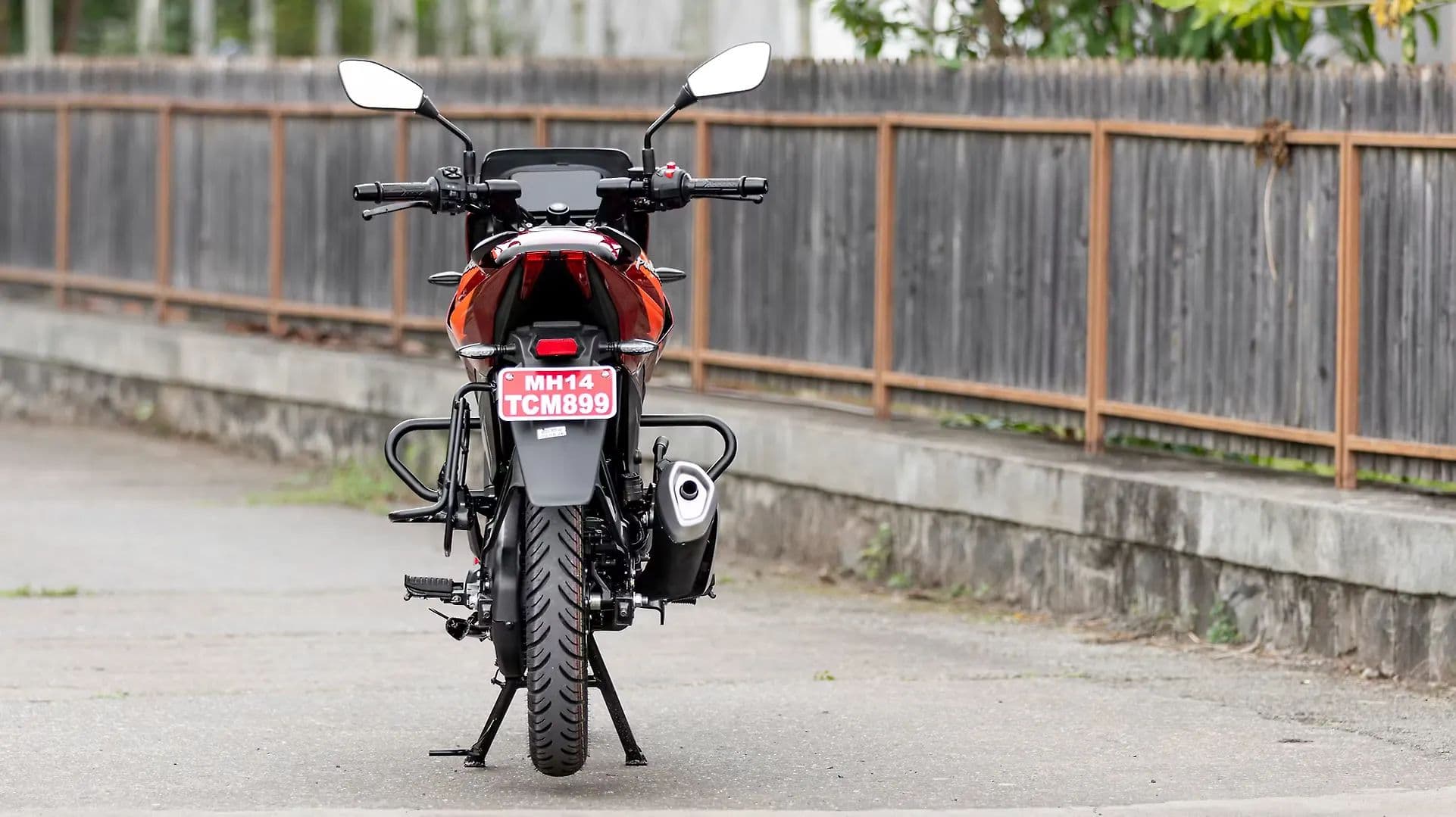 Bajaj Pulsar 150 [2026] Rear View