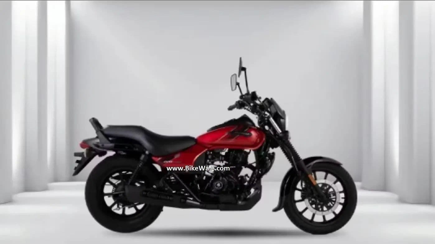 Bajaj Avenger Street 220 Right Side View