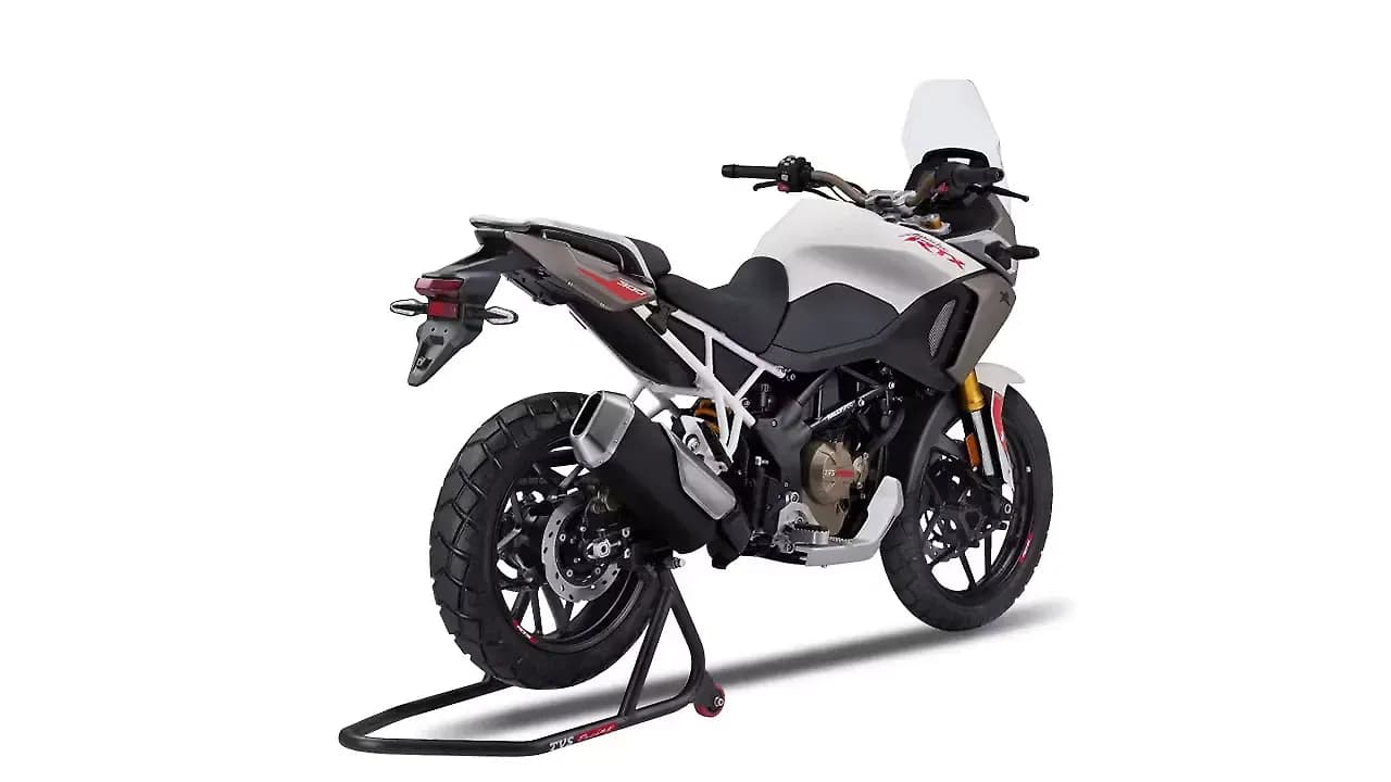 TVS Apache RTX 300 Right Rear Three Quarter