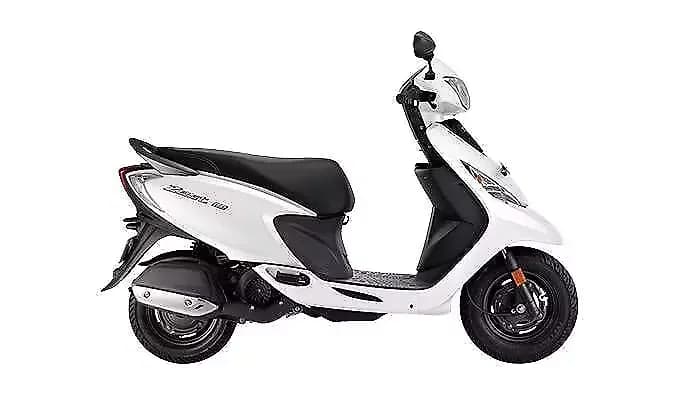 TVS Zest 110 in Pearl White