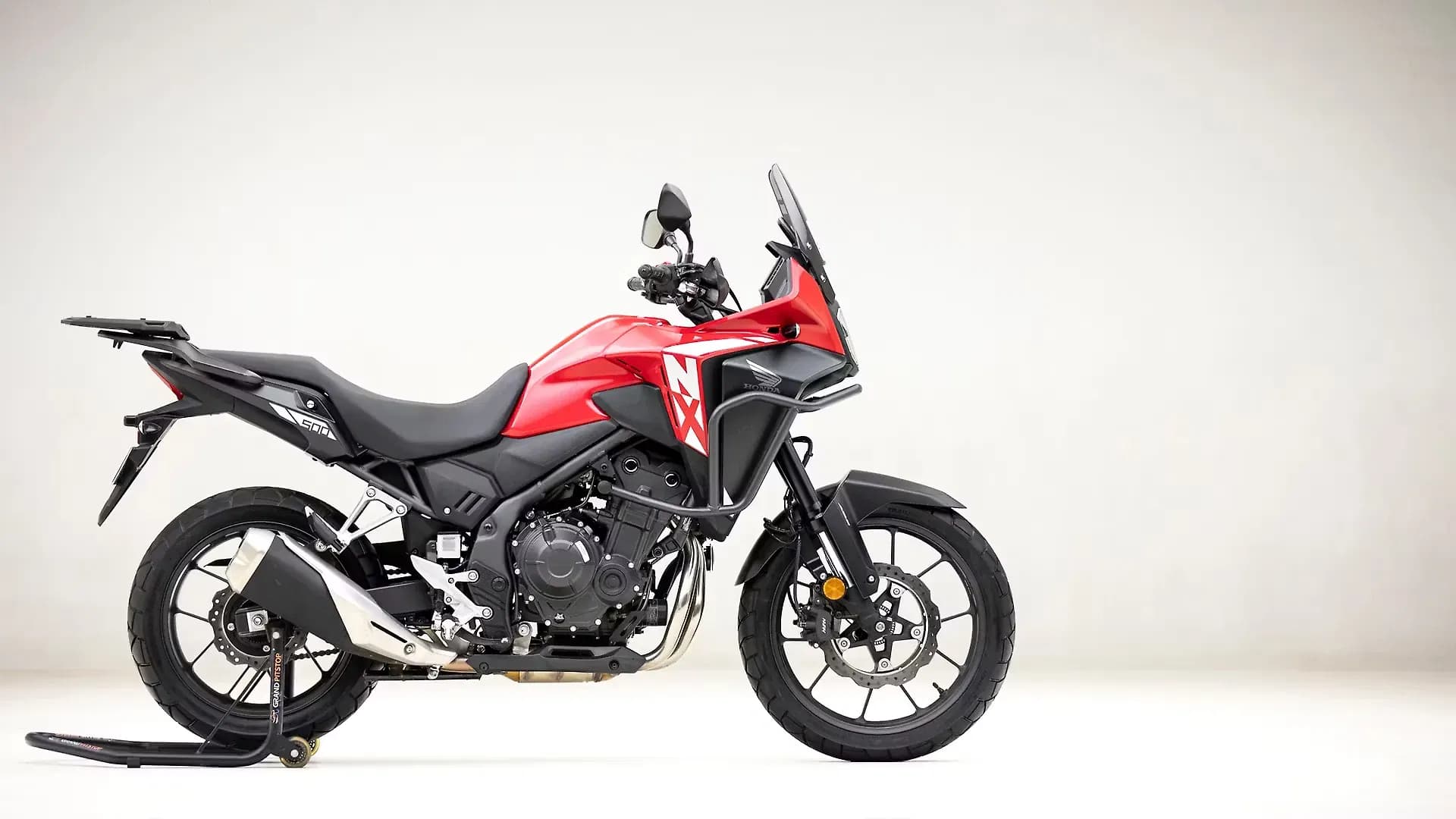 Honda NX500 Right Side View
