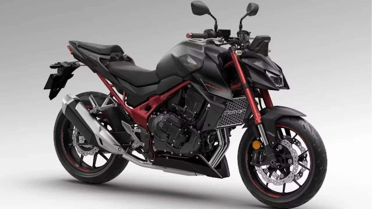 Honda CB750 Hornet [2026] Right Front Three Quarter