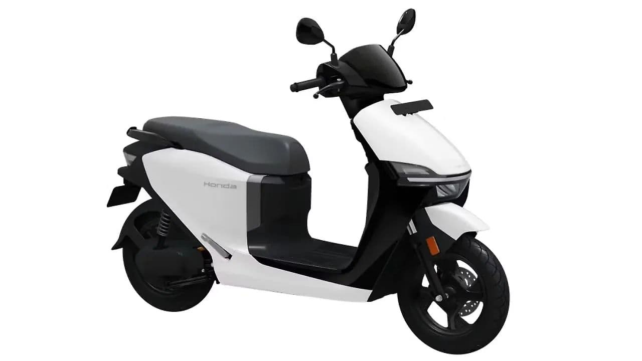 Honda QC3 Right Front Three Quarter