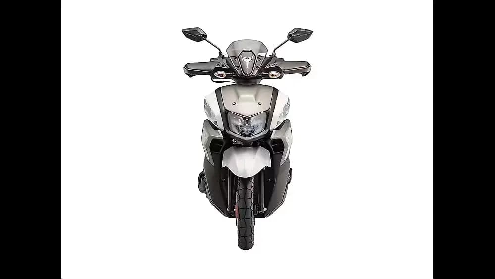 Yamaha Ray ZR 125 Front View