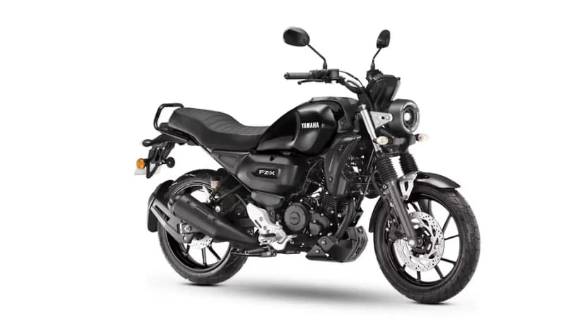 Yamaha FZ X in Metallic Black