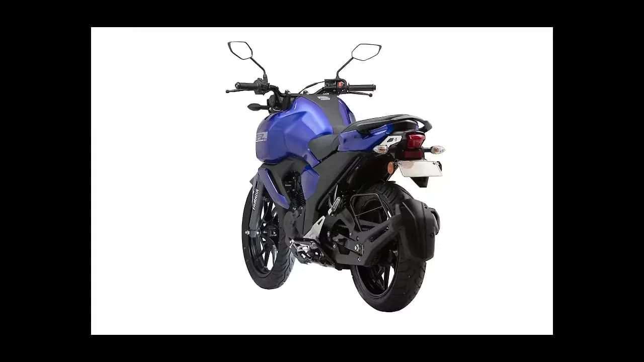 Yamaha FZ FI Left Rear Three Quarter