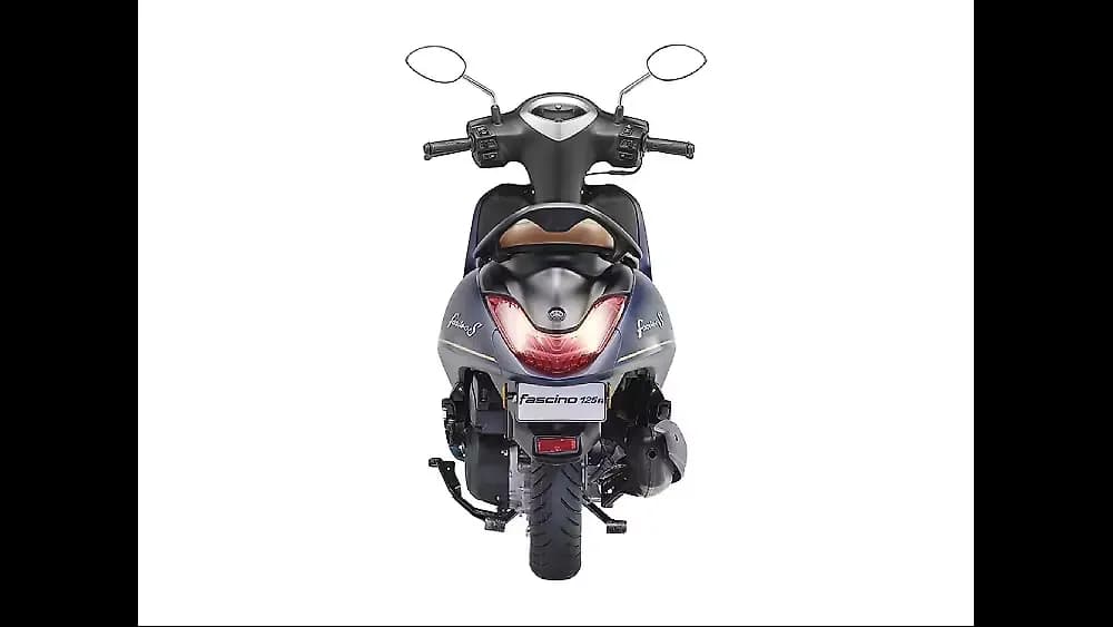 Yamaha Fascino 125 Rear View