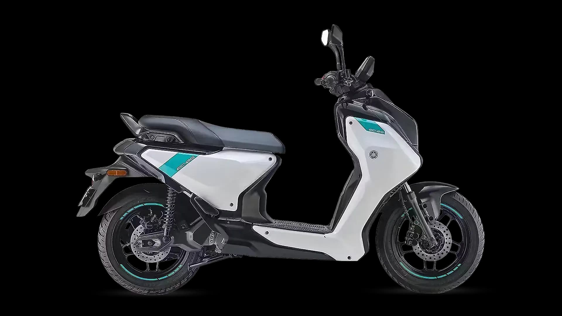 Yamaha EC 06 Right Side View