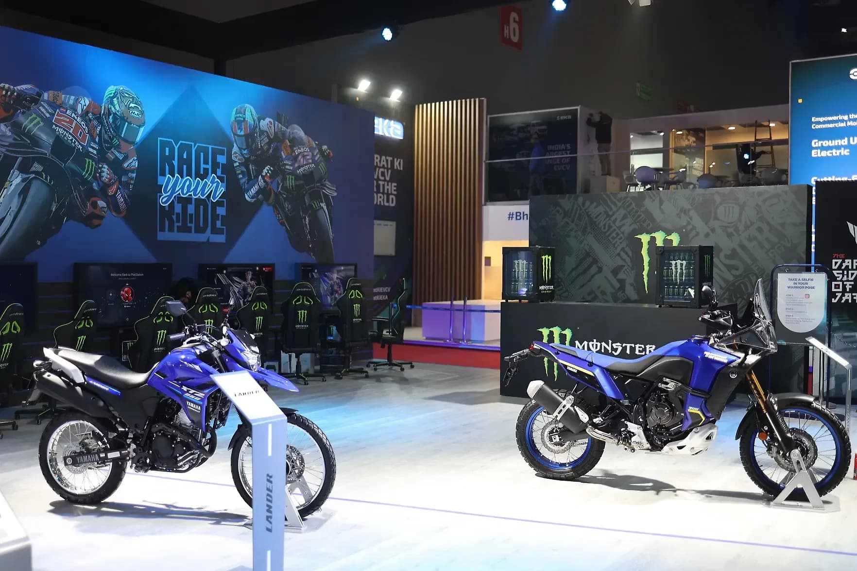 Yamaha Tenere 700 Right Side View