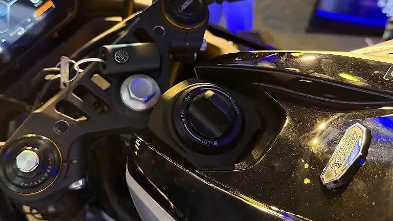 Yamaha R2 Ignition Switch