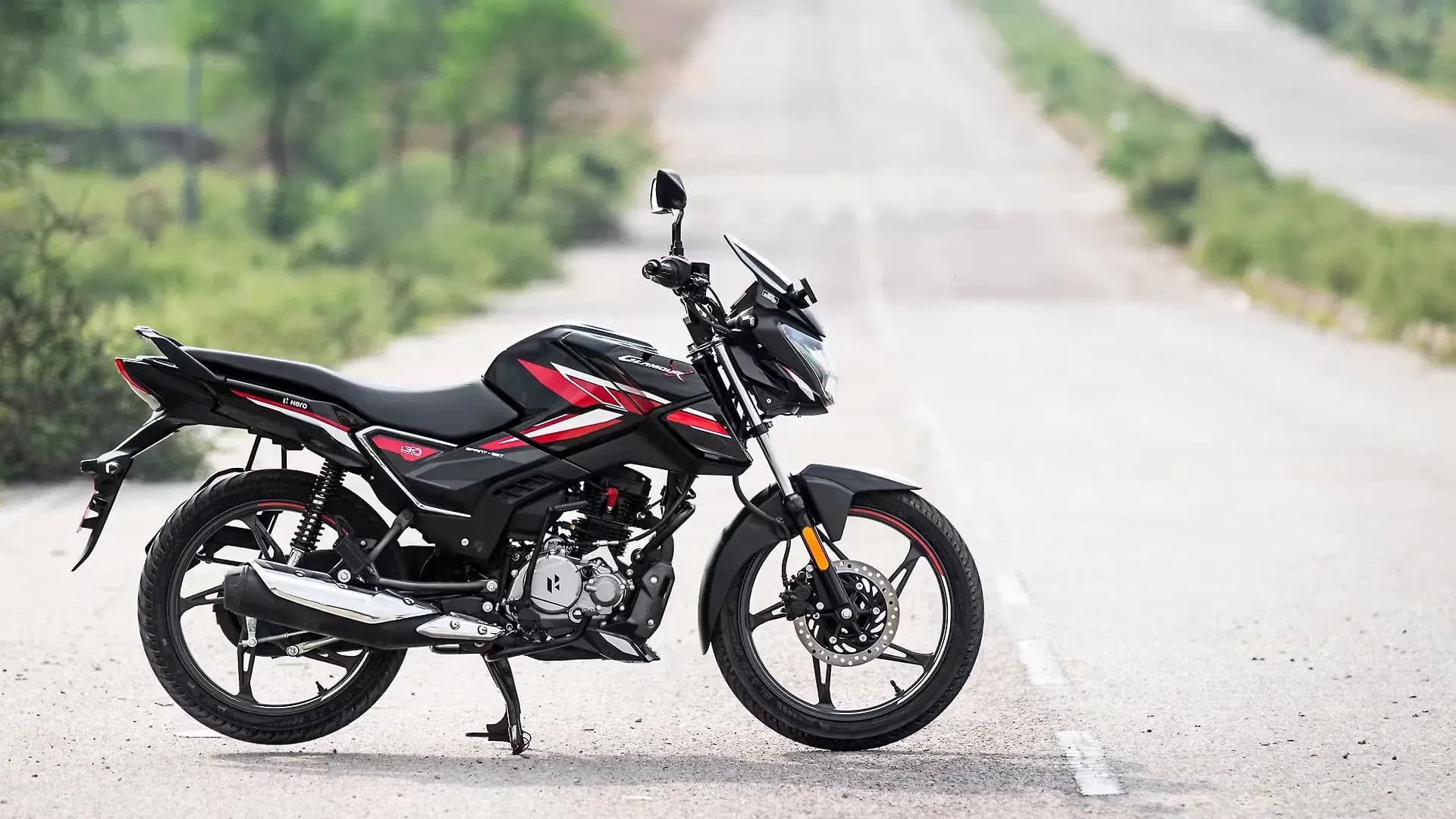 Hero Glamour X 125 Right Side View