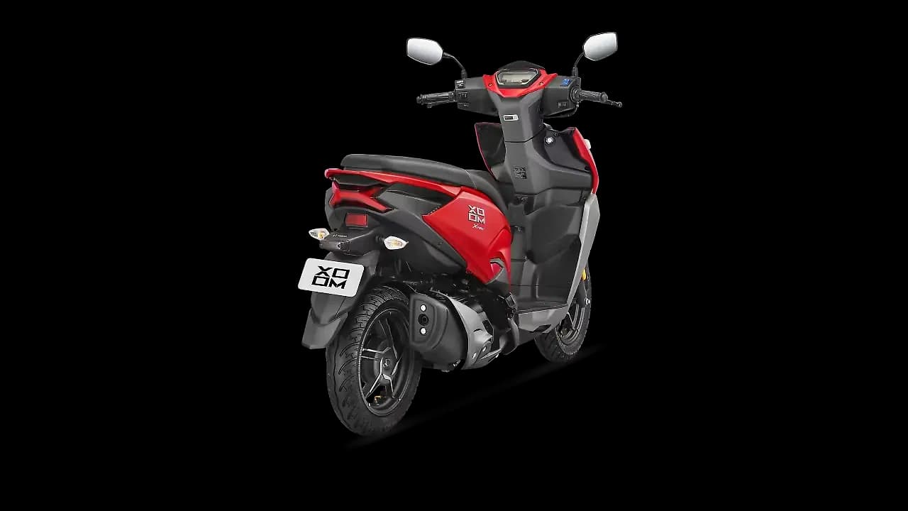 Hero Xoom 110 Right Rear Three Quarter