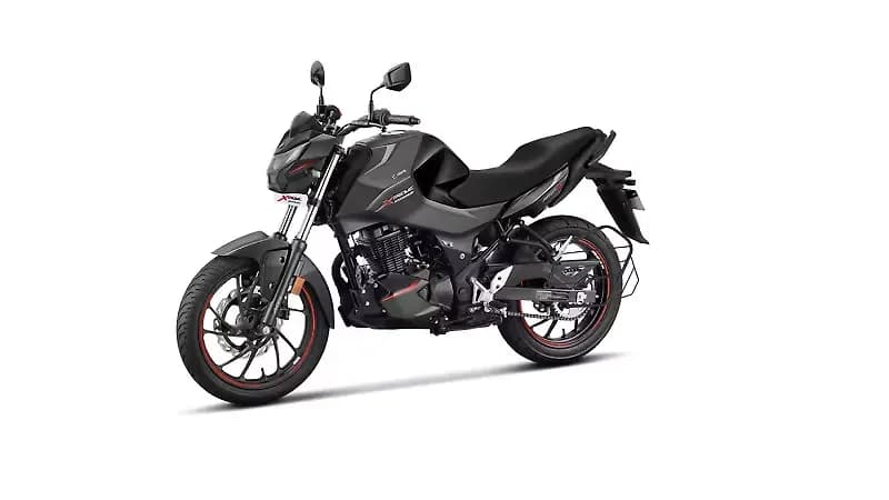 Hero Xtreme 160R Left Front Three Quarter