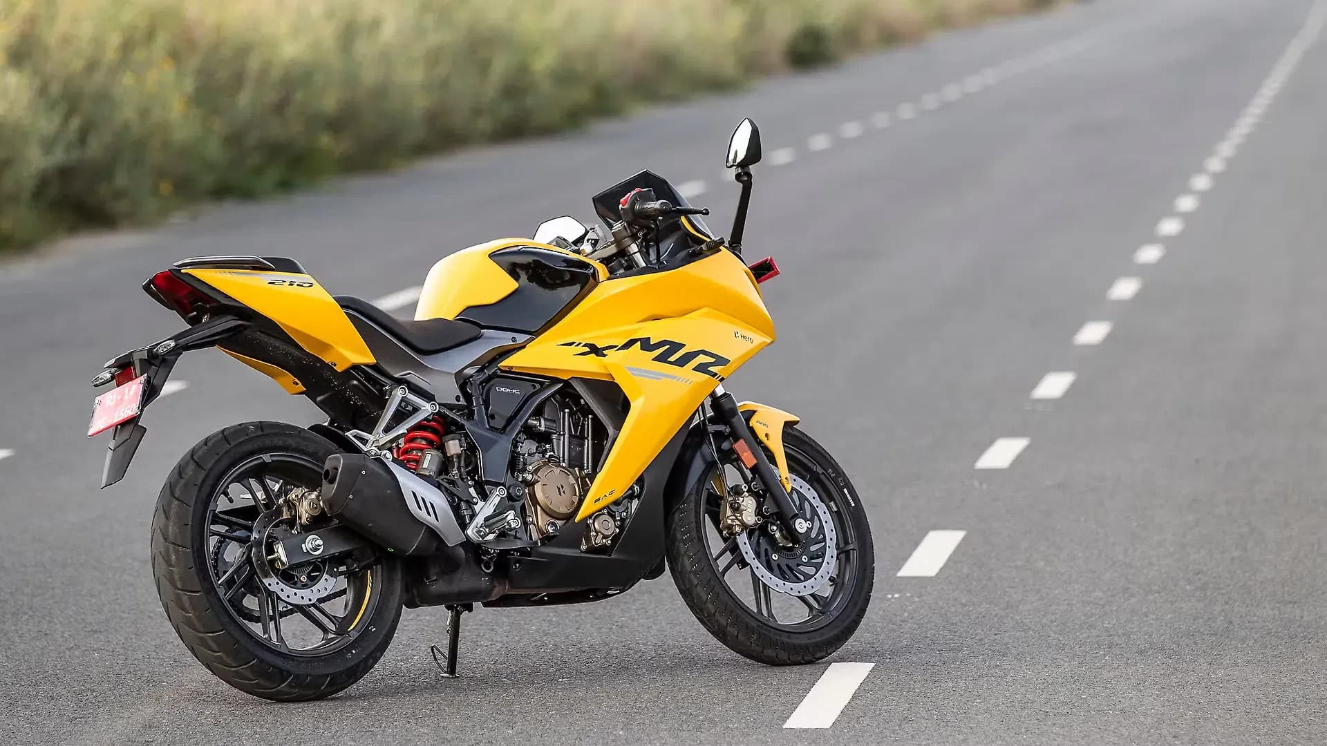 Hero Karizma XMR Right Rear Three Quarter