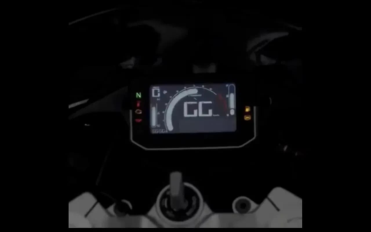 Hero Karizma XMR 250 Instrument Cluster