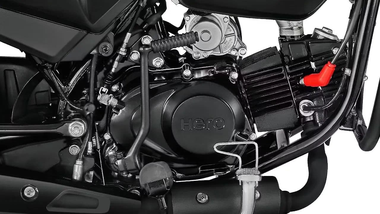 Hero HF Deluxe Flex Fuel Engine From Right
