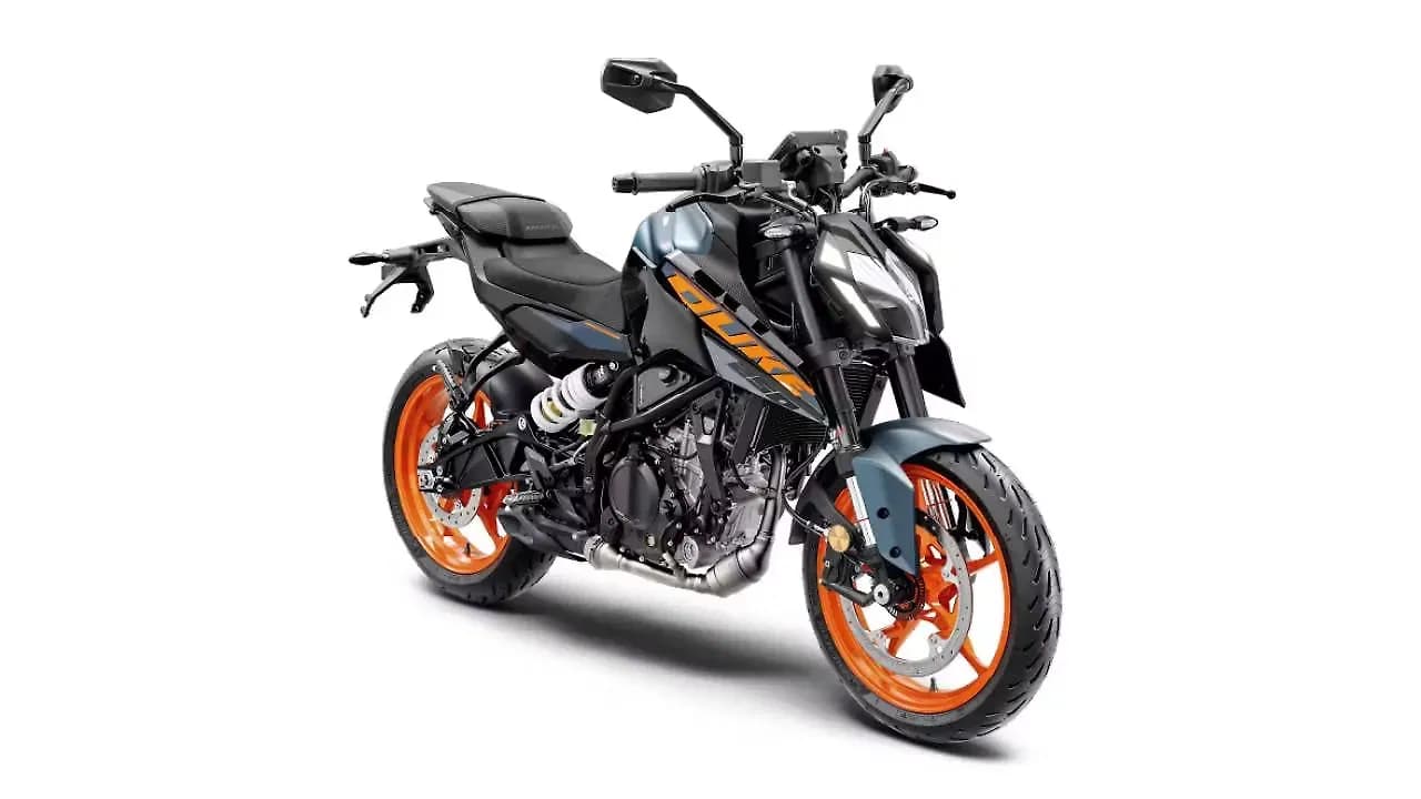KTM 250 Duke Right Front Three Quarter