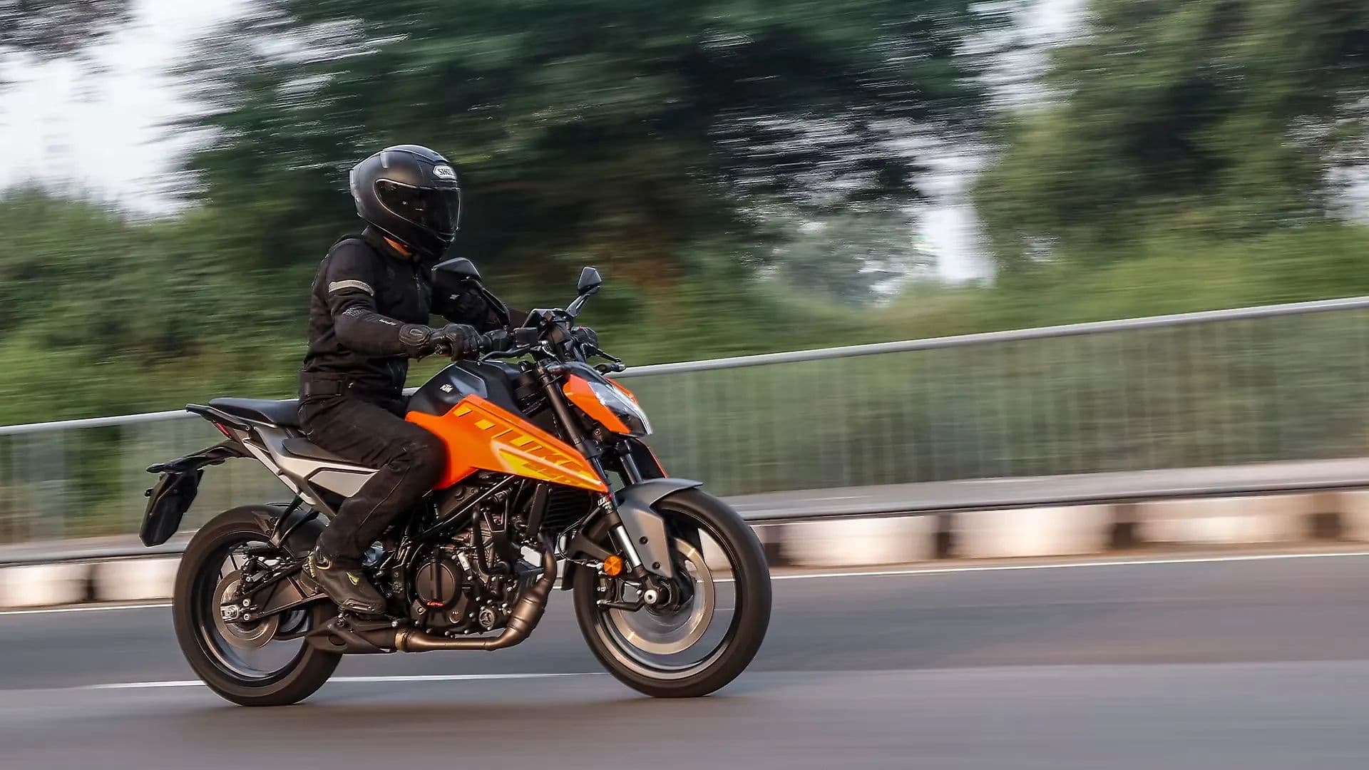 KTM 250 Duke Right Side View