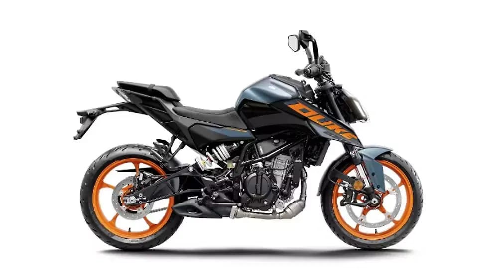 KTM 250 Duke Right Side View