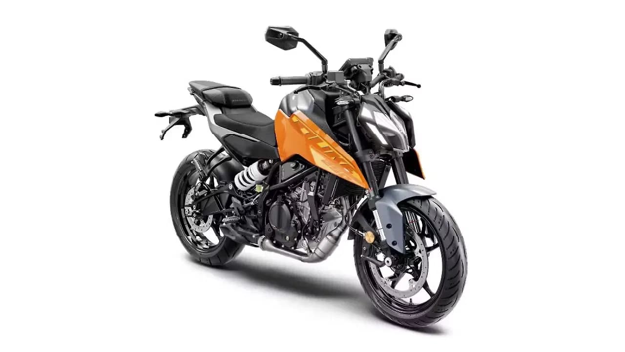 KTM 250 Duke Right Front Three Quarter