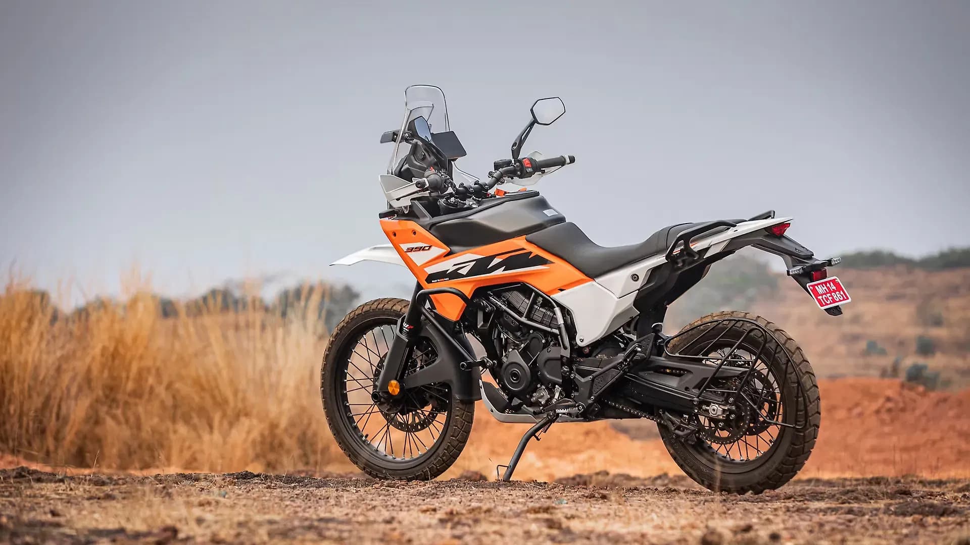 KTM 390 Adventure [2025] Left Rear Three Quarter