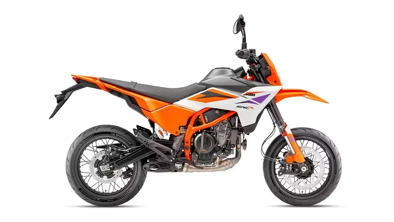 KTM 390 SMC R in Orange