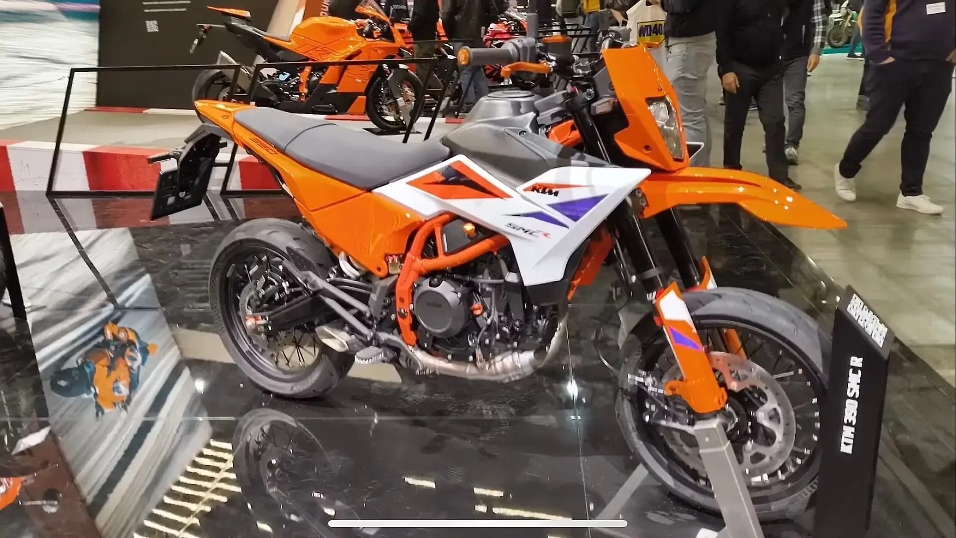 KTM 390 SMC R Right Front Three Quarter