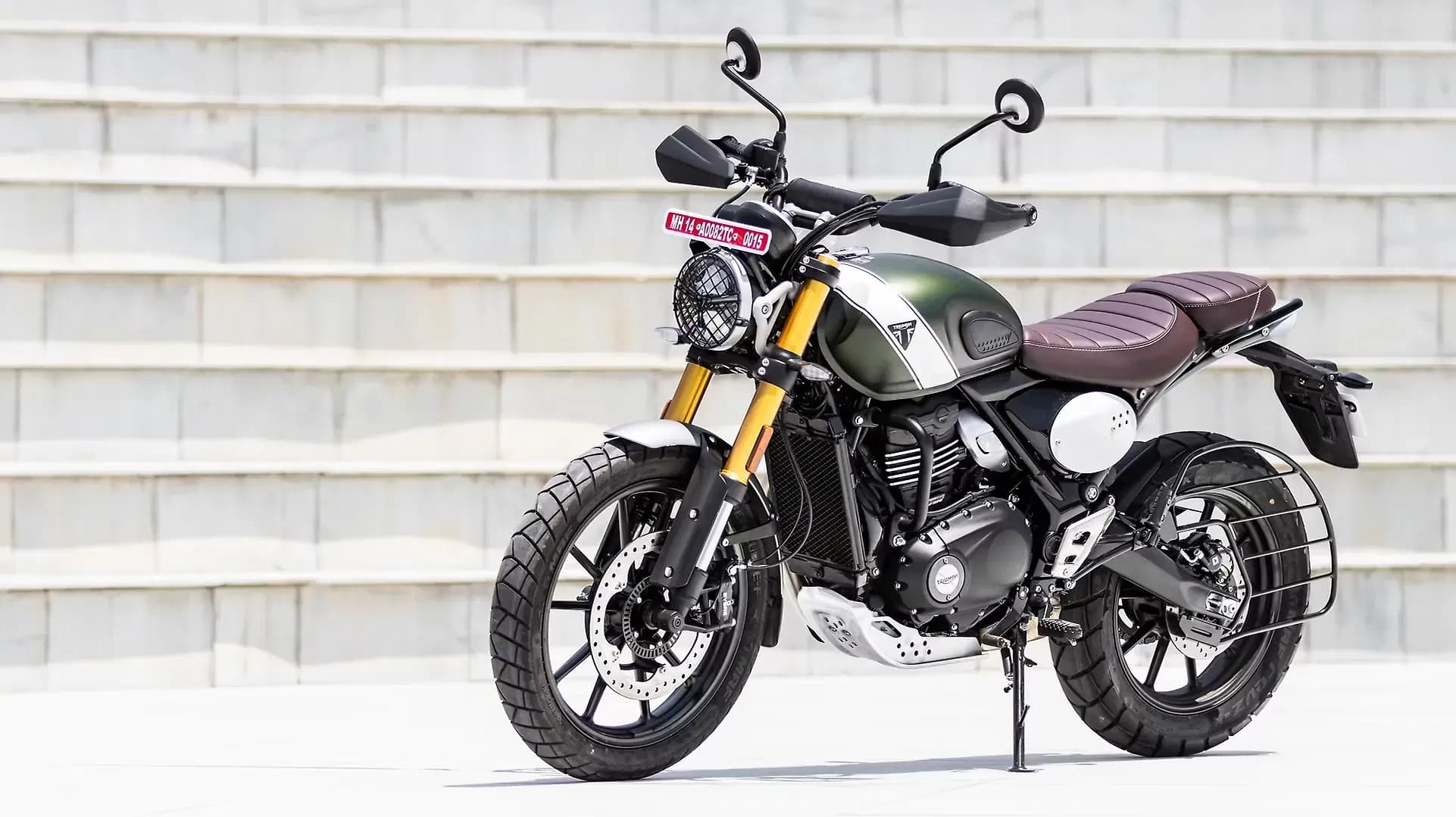 Triumph Scrambler 400 X Left Front Three Quarter