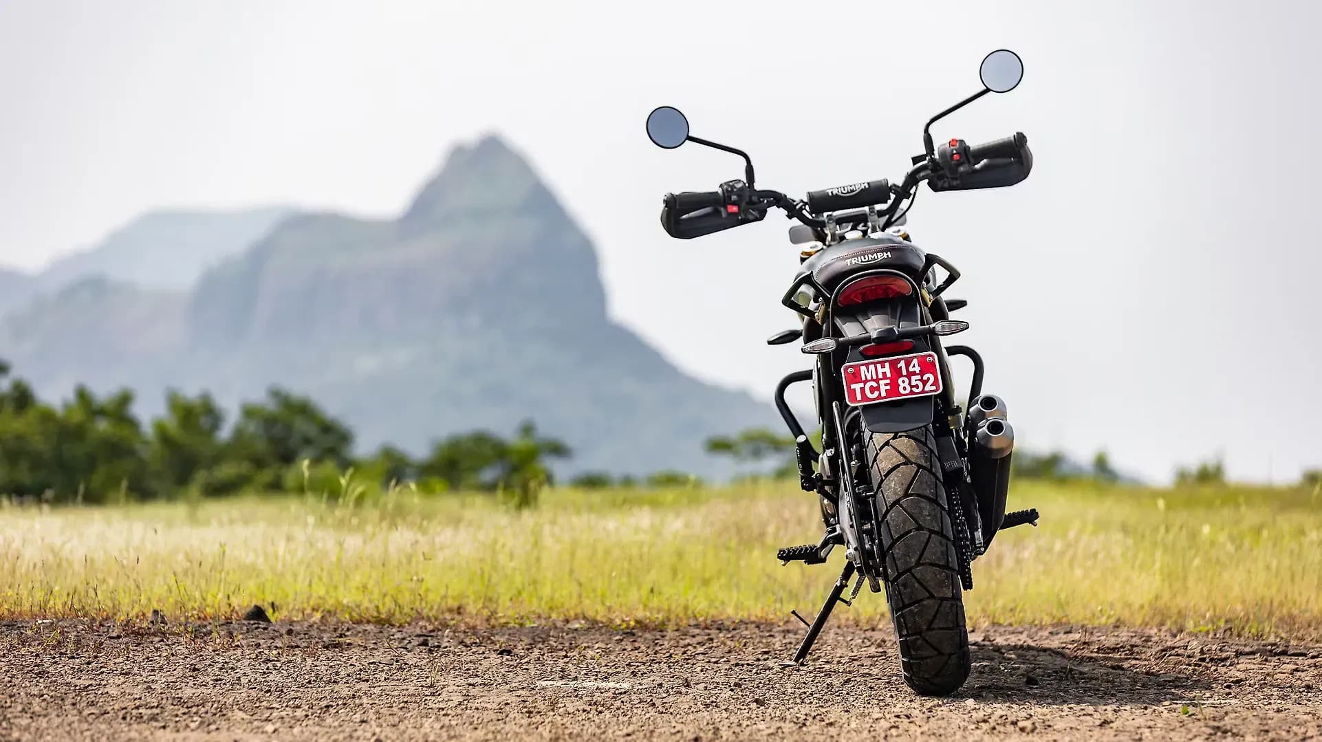Triumph Scrambler 400 X Rear View