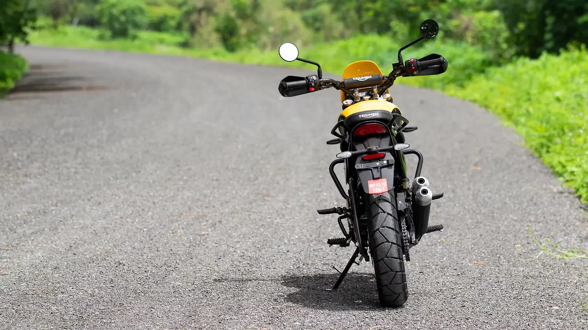 Triumph Scrambler 400 XC Rear View