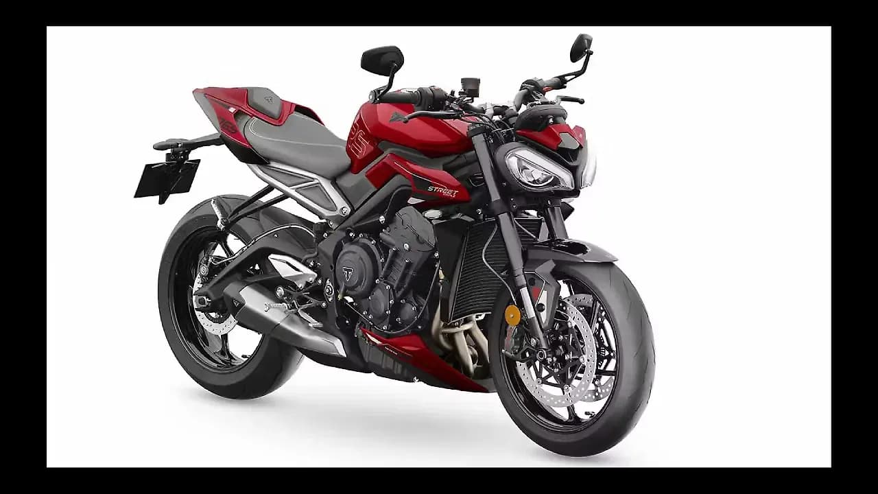 Triumph Street Triple RS Right Front Three Quarter