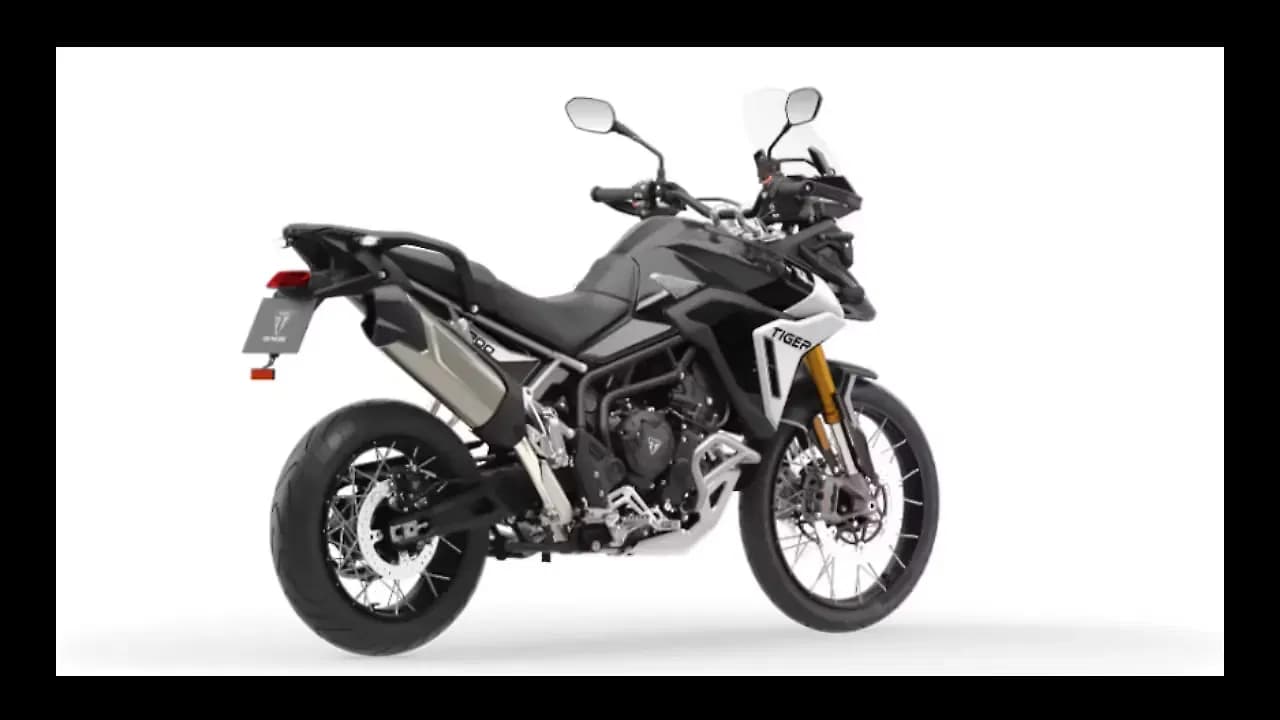 Triumph Tiger 900 [2024] Right Rear Three Quarter