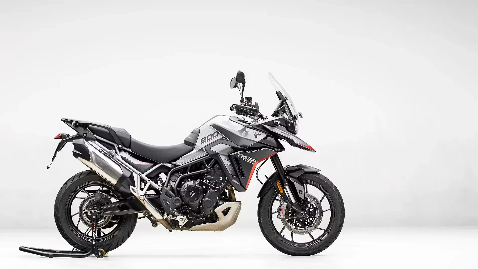 Triumph Tiger 900 Right Side View
