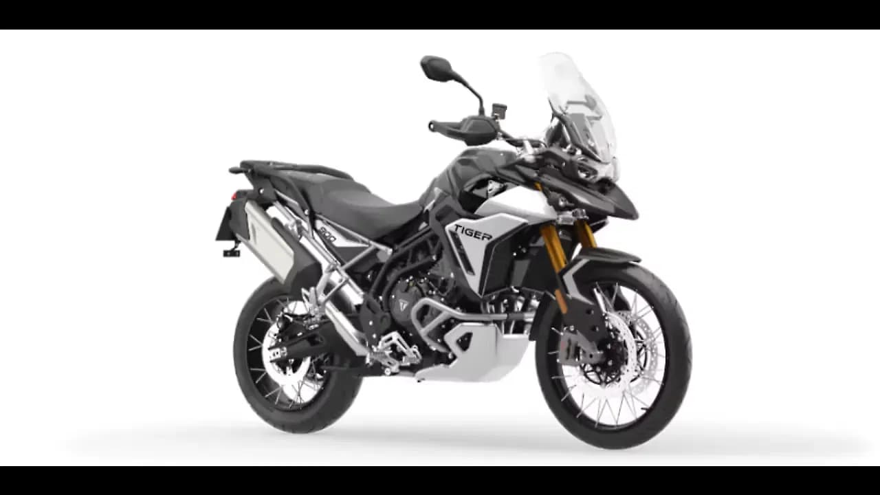 Triumph Tiger 900 [2024] Right Front Three Quarter