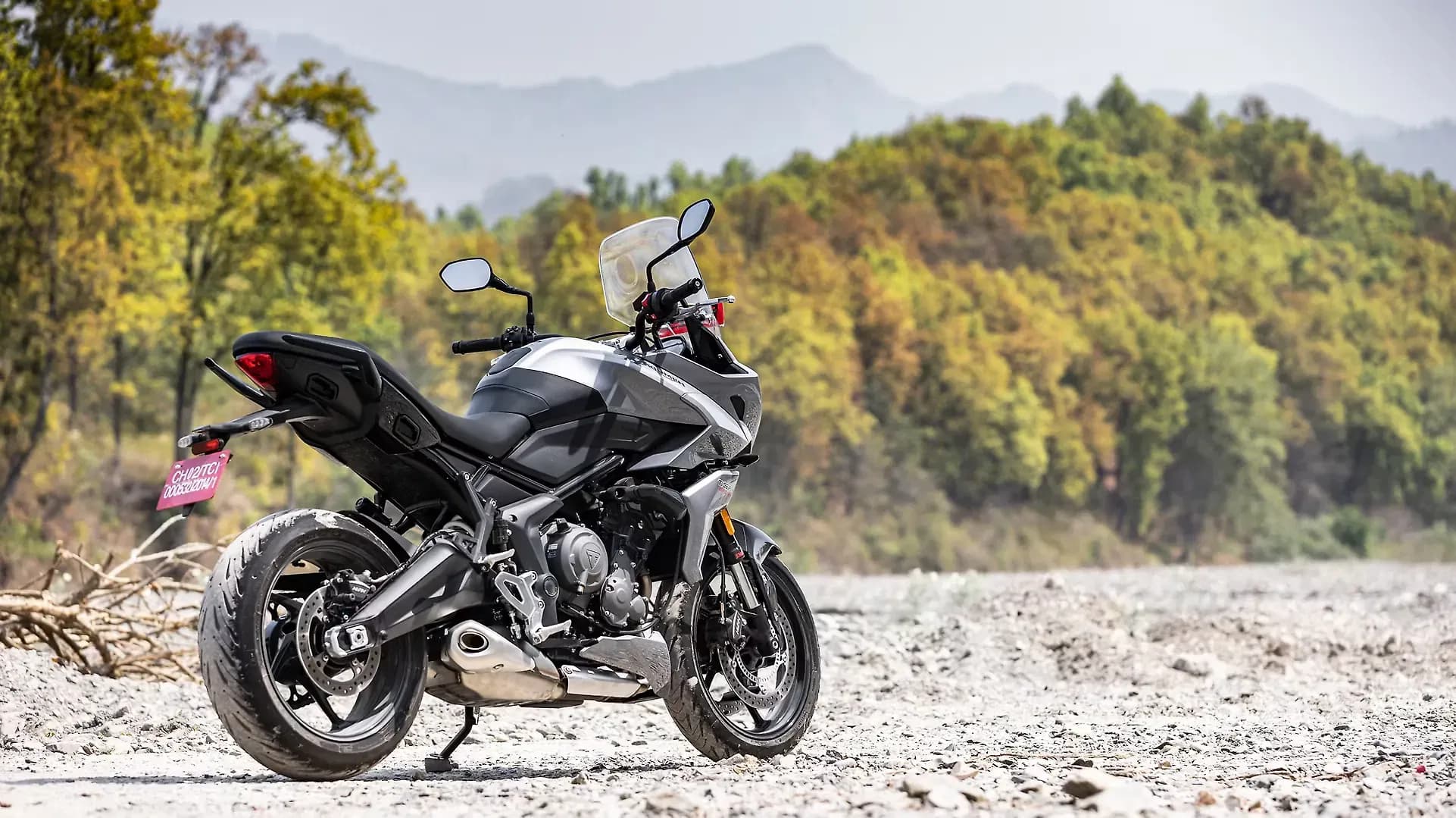 Triumph Tiger Sport 660 Right Rear Three Quarter