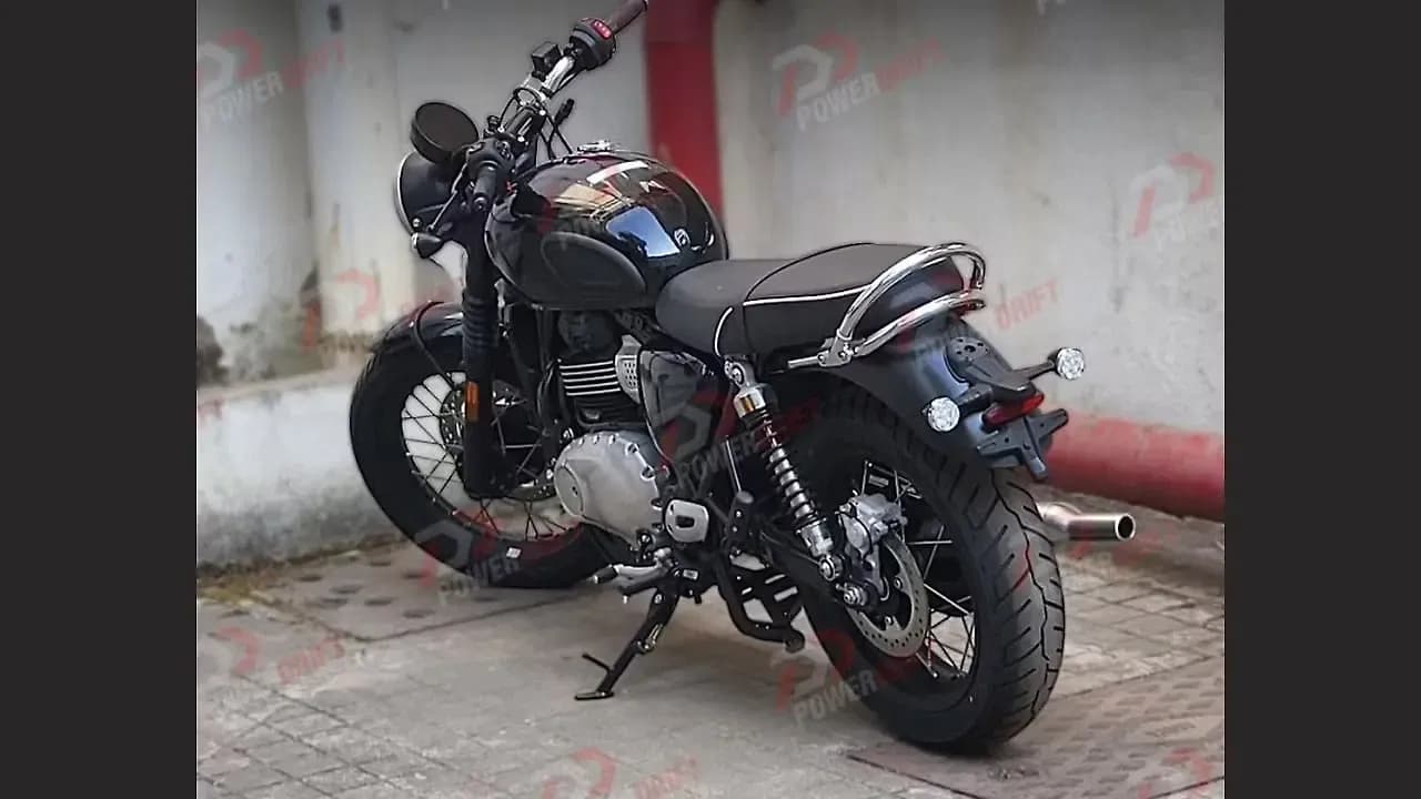 Triumph Bonneville 400 Rear View