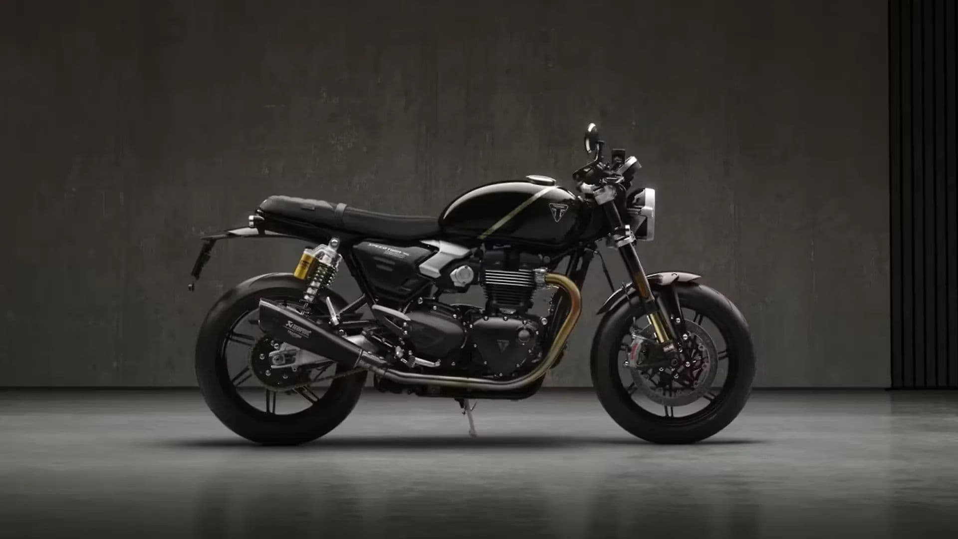 Triumph Speed Twin 1200 TFC Right Side View