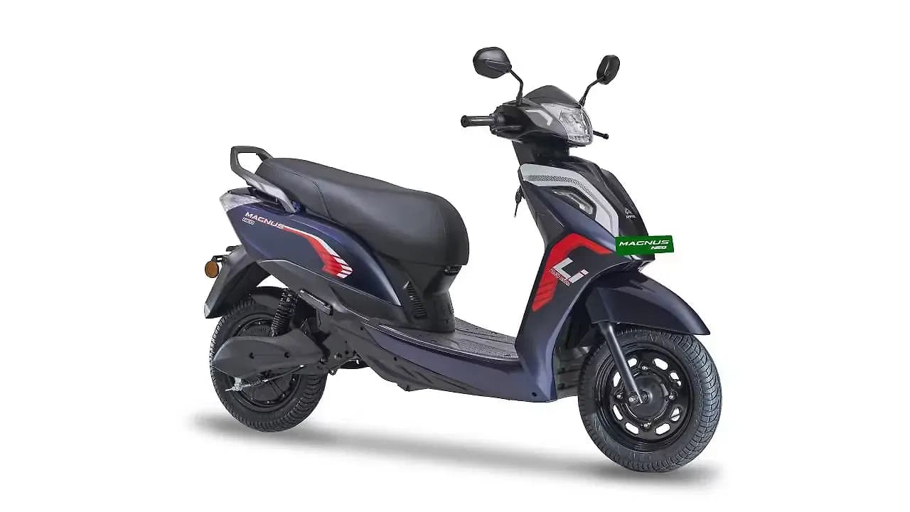 Ampere Magnus Right Front Three Quarter