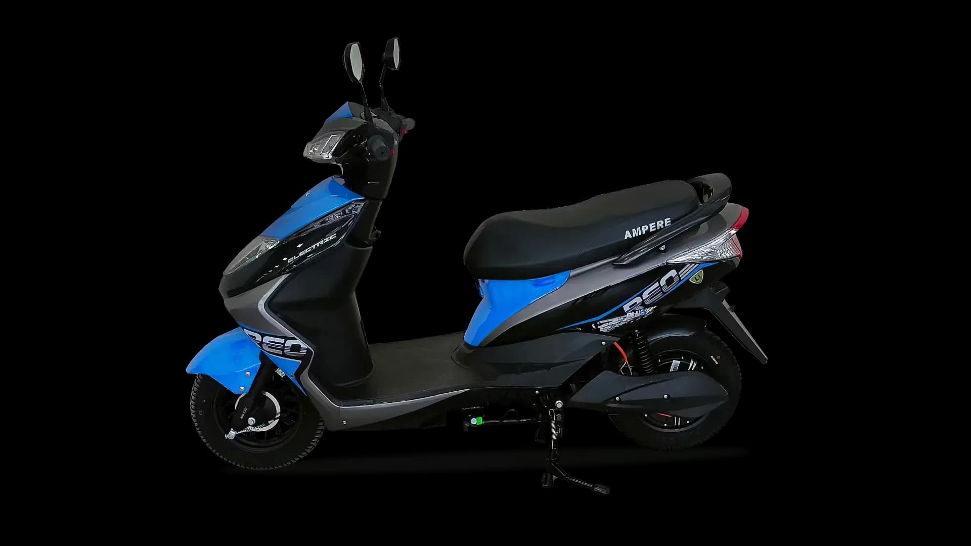 Ampere Reo Plus Left Side View