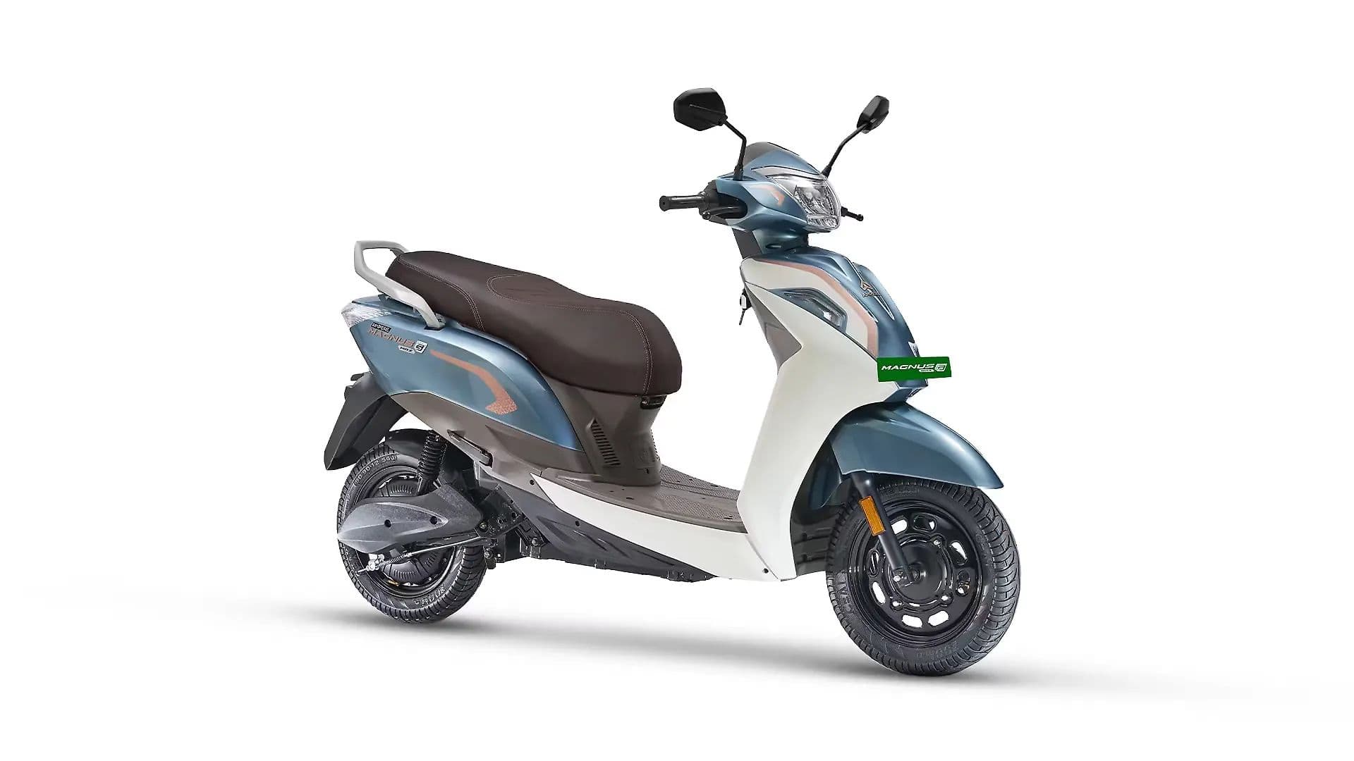 Ampere Magnus G Max Right Front Three Quarter