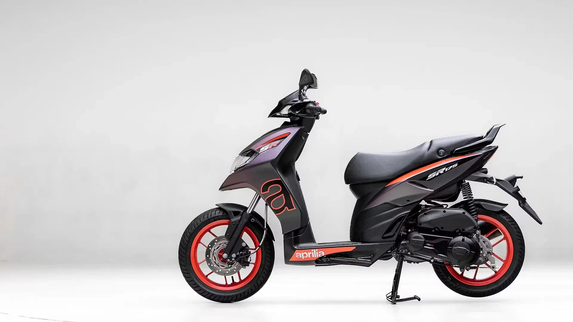 Aprilia SR 175 Left Side View
