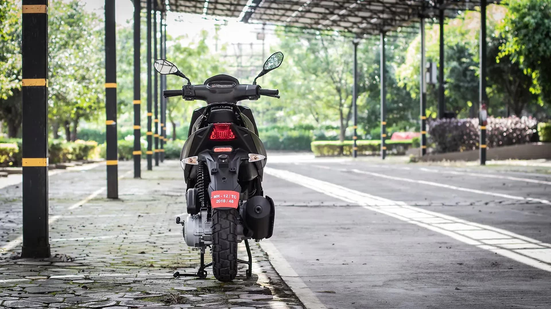 Aprilia Storm 125 Rear View