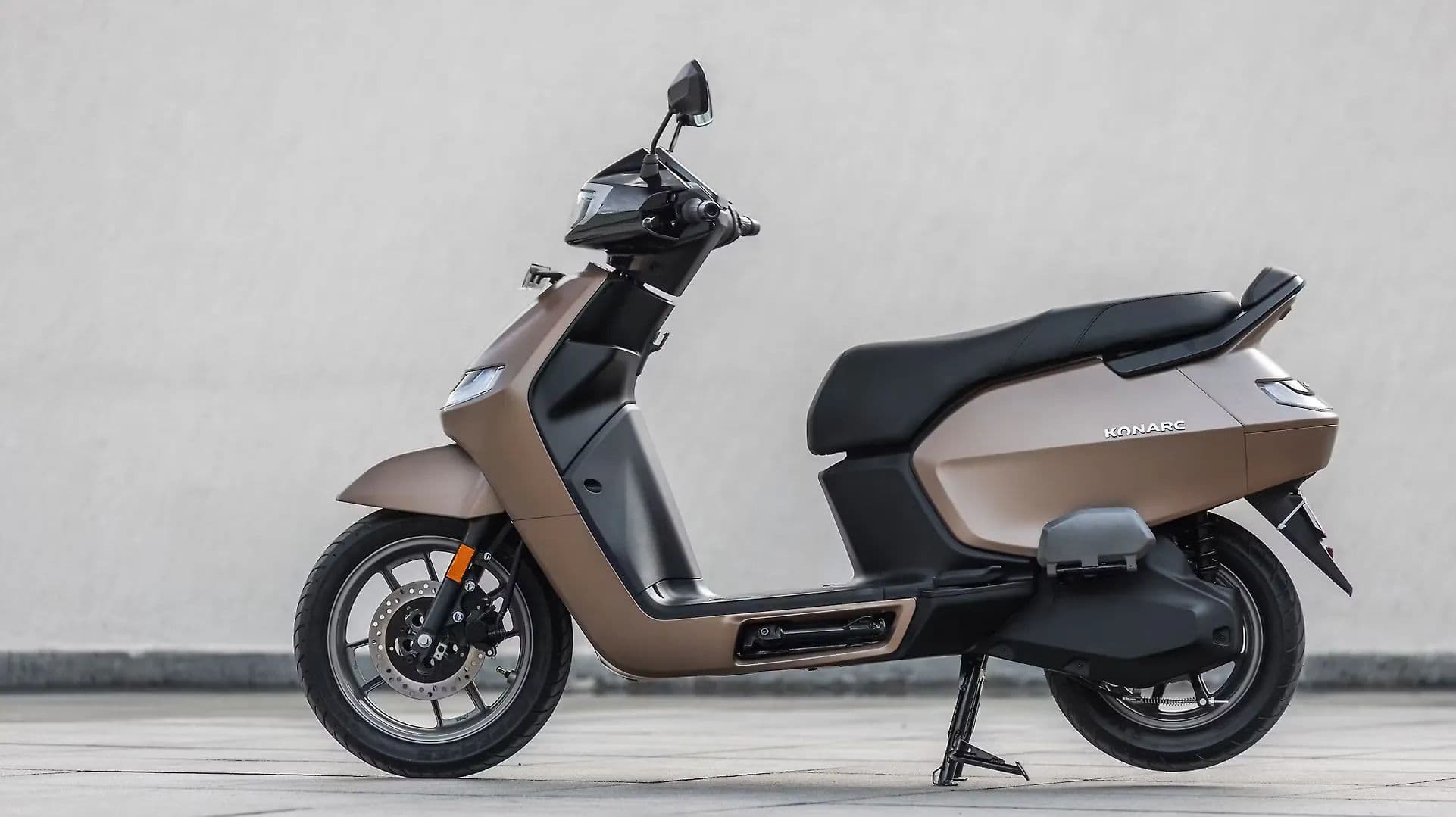 Ather Konarc Left Side View